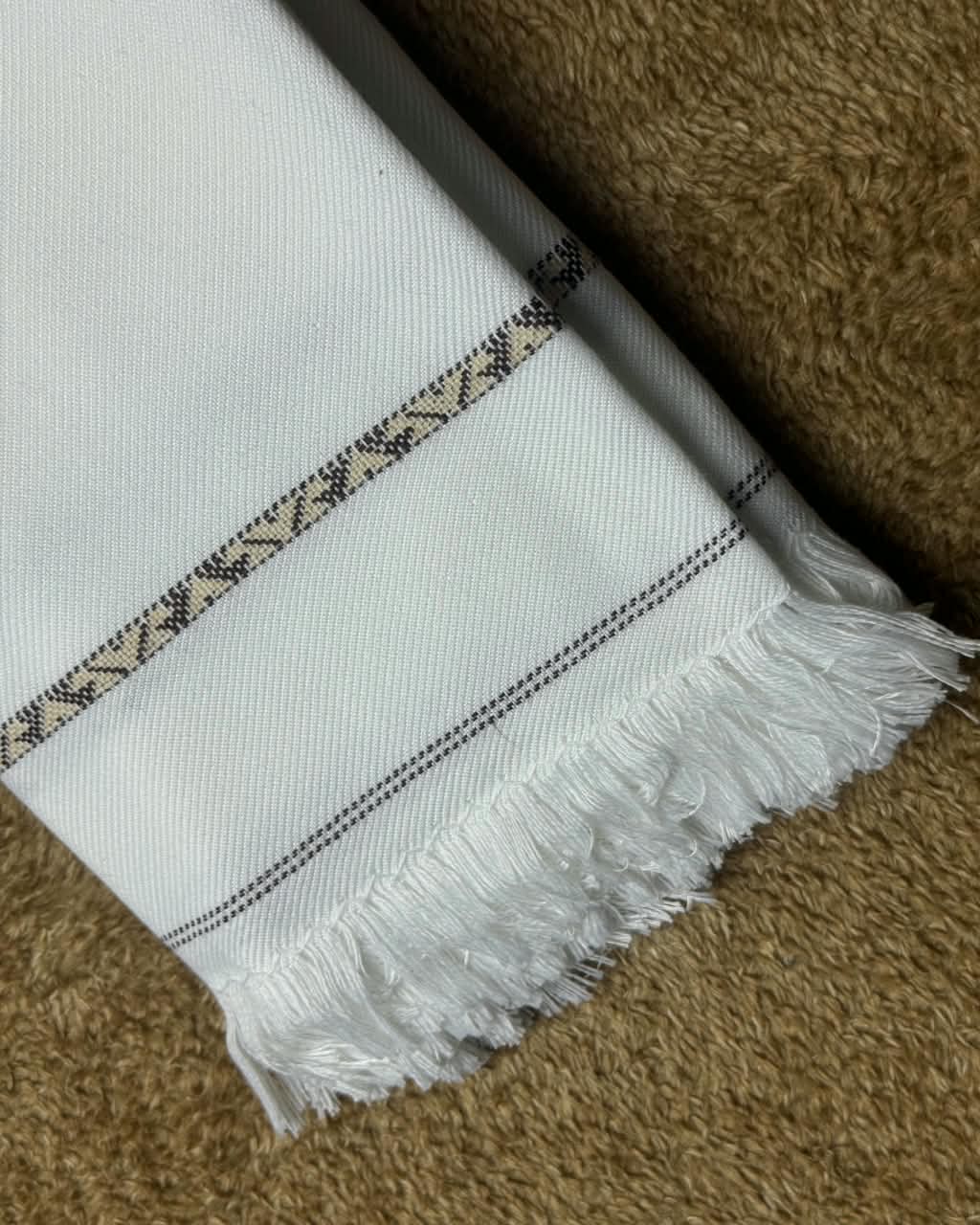 China White Wool Shawl For Men – Premium Winter Collection