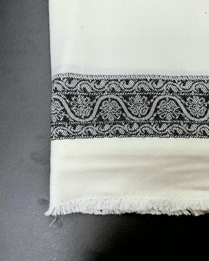 Traditional Indian Border Shawl