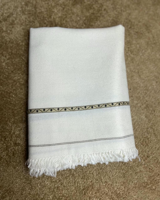 Kids White Wool Shawl – Premium Winter Collection