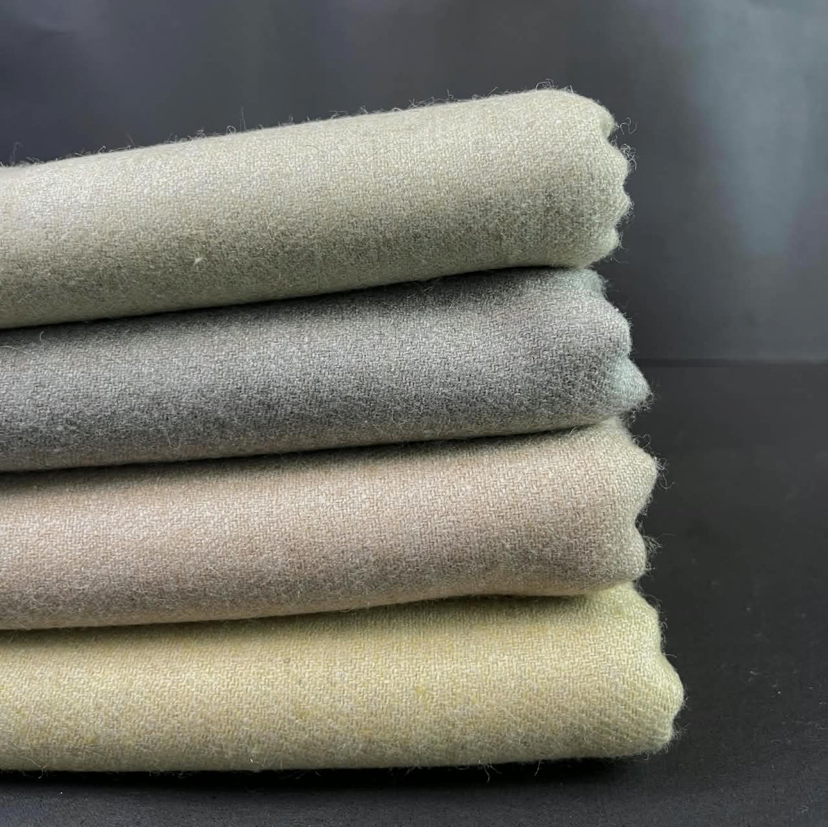 Dhussa Pure Wool Heavyweight Shawl
