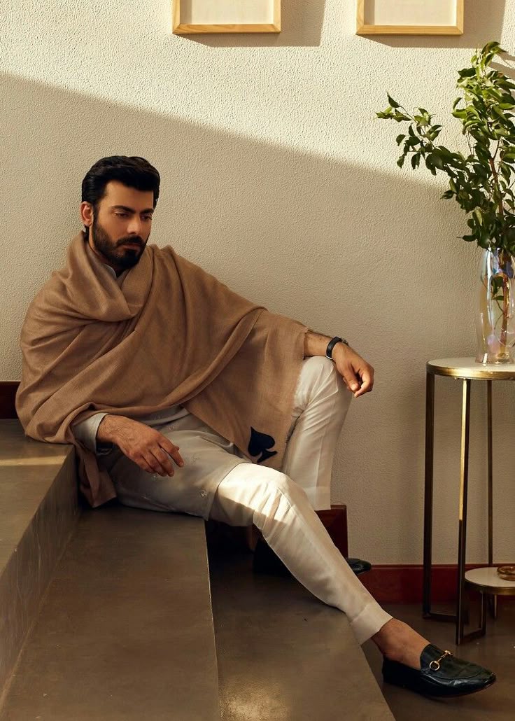 Camel Brown Wool Shawl for Men – Premium Winter Collection